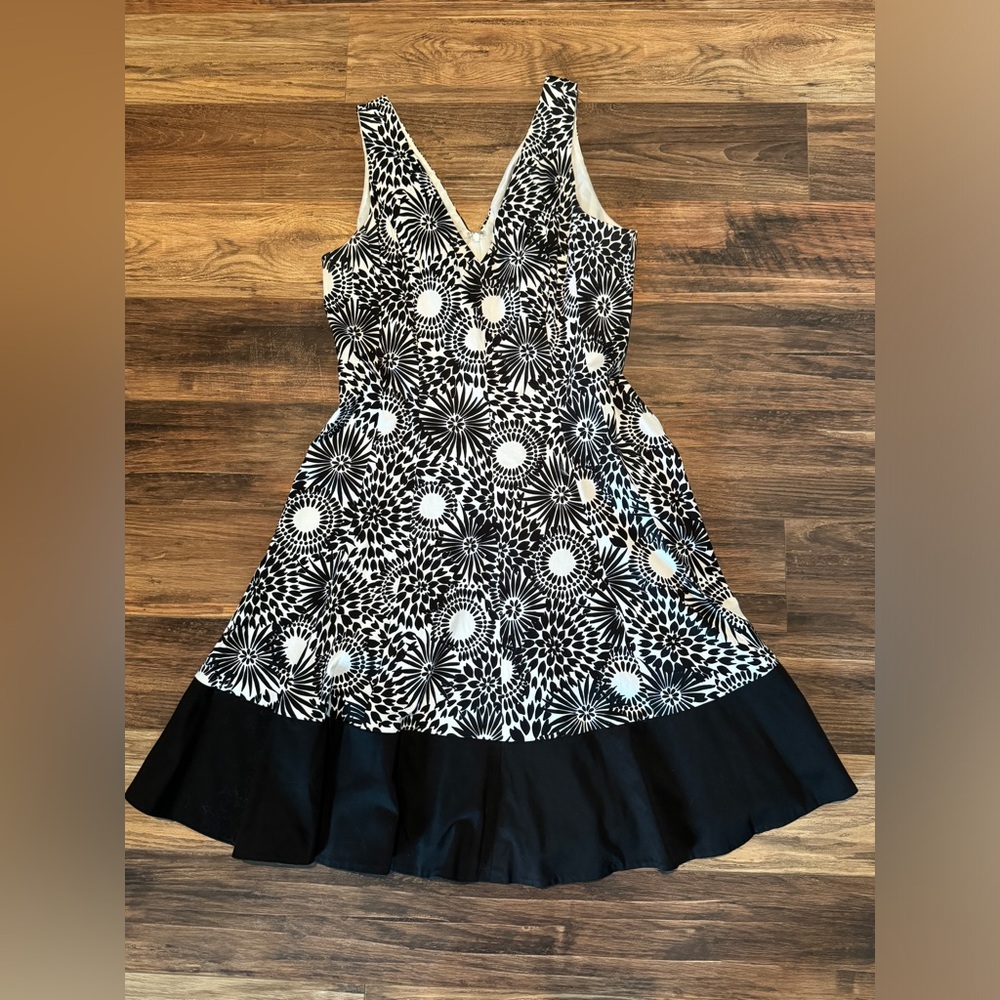 Nine West Black and White Floral Fit-and-Flare Dress